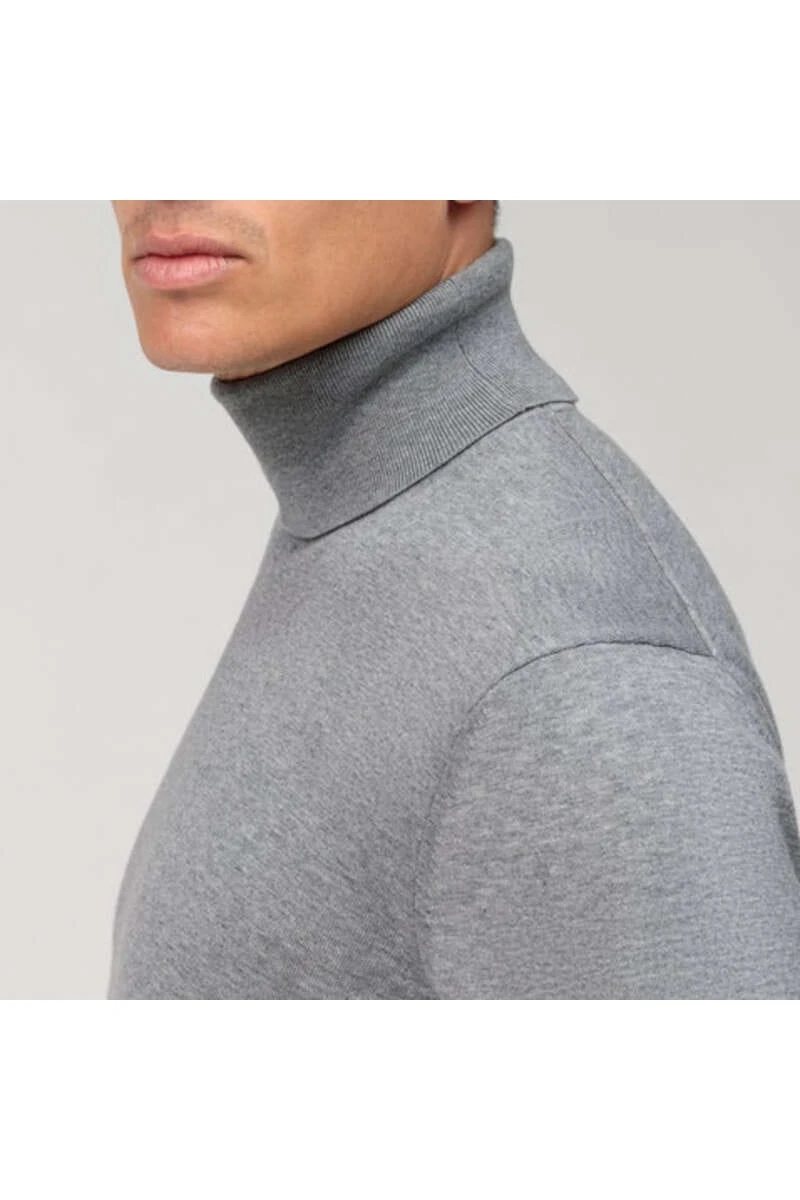 OLYMP Casual Modern Fit Herren Rollkragenpullover Silbergrau 2 OLYMP Casual Modern Fit Herren Rollkragenpullover Silbergrau – Bild 2