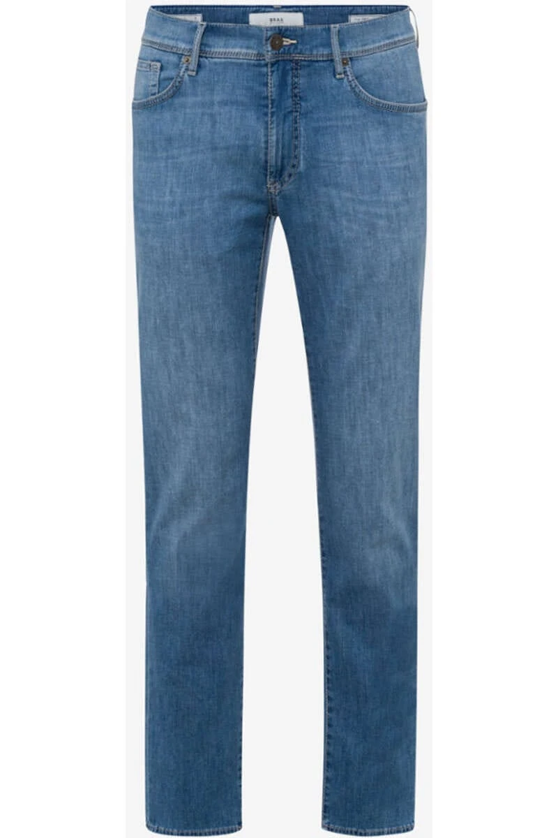 Brax Straight Fit Five-Pocket Herren Jeans Hellblau 1 Brax Straight Fit Five-Pocket Herren Jeans Hellblau