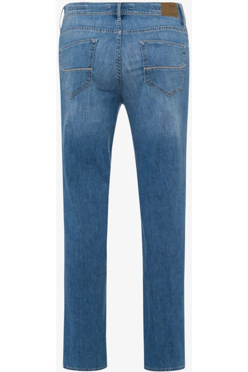 Brax Straight Fit Five-Pocket Herren Jeans Hellblau 2 Brax Straight Fit Five-Pocket Herren Jeans Hellblau – Bild 2