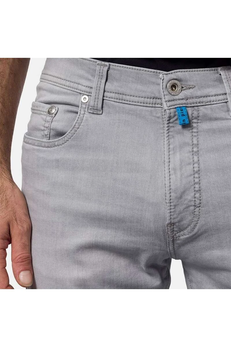 Pierre Cardin Lyon Tapered Fit Five-Pocket Herren Jeans Hellgrau 3 Pierre Cardin Lyon Tapered Fit Five-Pocket Herren Jeans Hellgrau – Bild 3