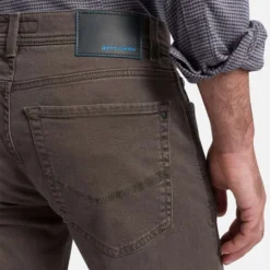 Pierre Cardin Lyon Tapered Fit Five-Pocket Herren Jeans Dunkelbraun 8 Pierre Cardin Lyon Tapered Fit Five-Pocket Herren Jeans Dunkelbraun -Angebote Pierre Cardin Store PC C7 34510 8042 8802 4 800